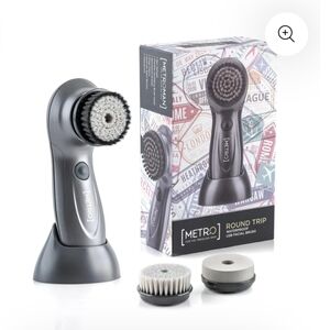 NIB Metro Man Travel Perfect Waterproof USB Facial Brush